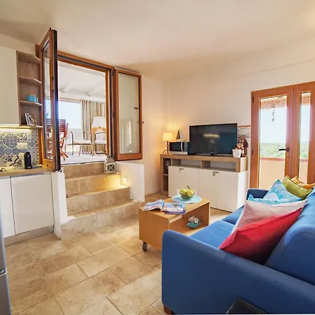 Lägenhet Gennaro's 1 - Live The Sea View Porto Rotondo